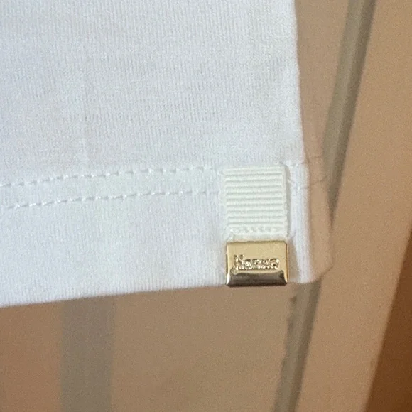 Herno Elegant White Long Sleeve Tee size 48 or women’s 14-16. See pics. NWT